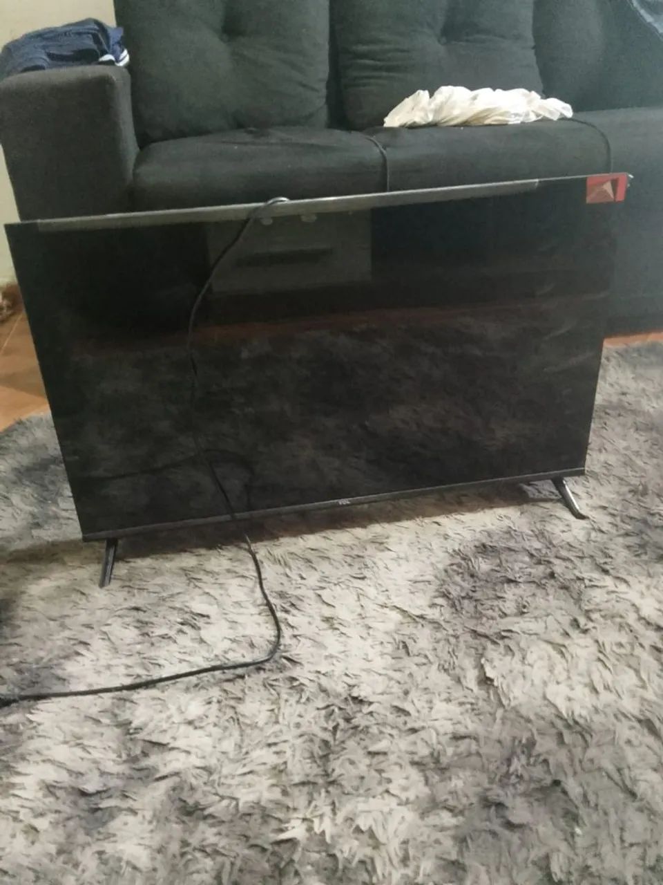Vendo tv 32 polegadas semi nova  6 meses de uso  - Foto 2