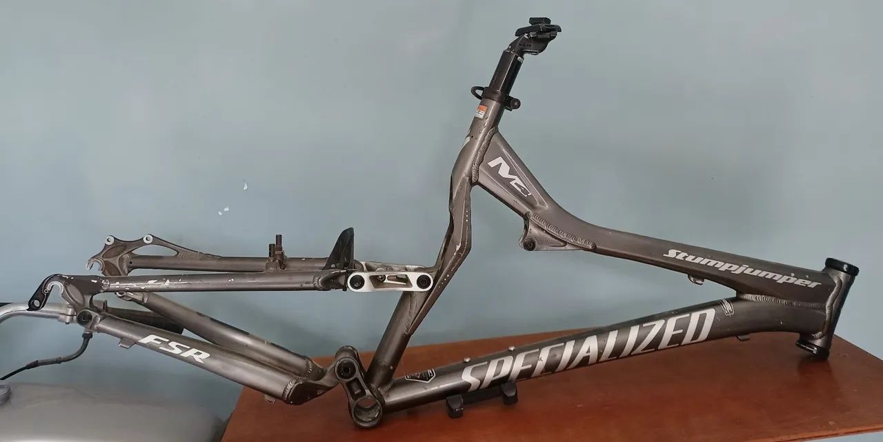 Quadro DH Specialized M4 FSR  CX direção Cane Creek e canote Kalin