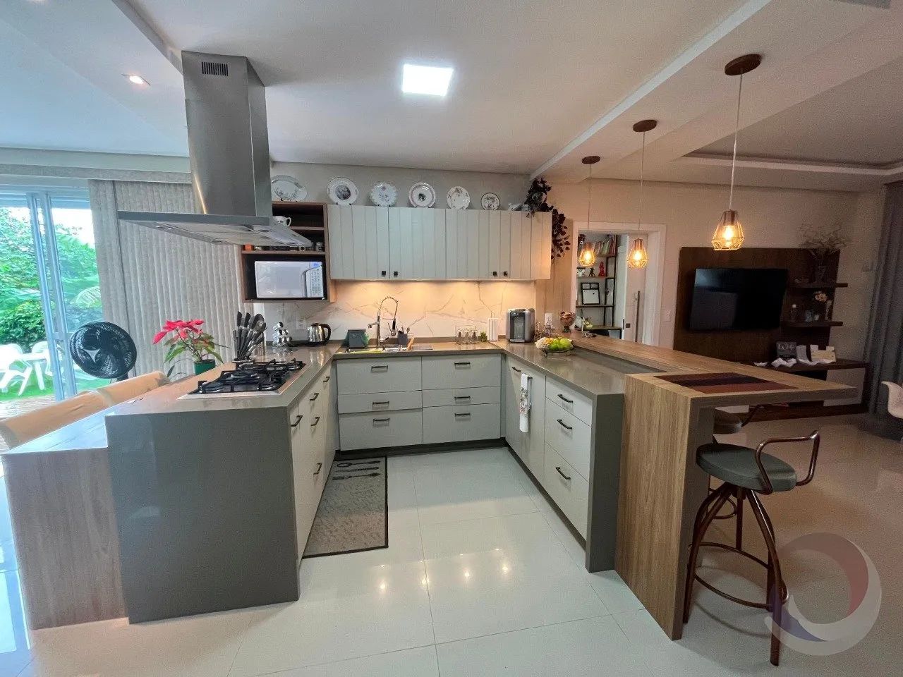 Casa de 150m² com 3 quartos sendo 2 suítes no bairro Daniela - Foto 2