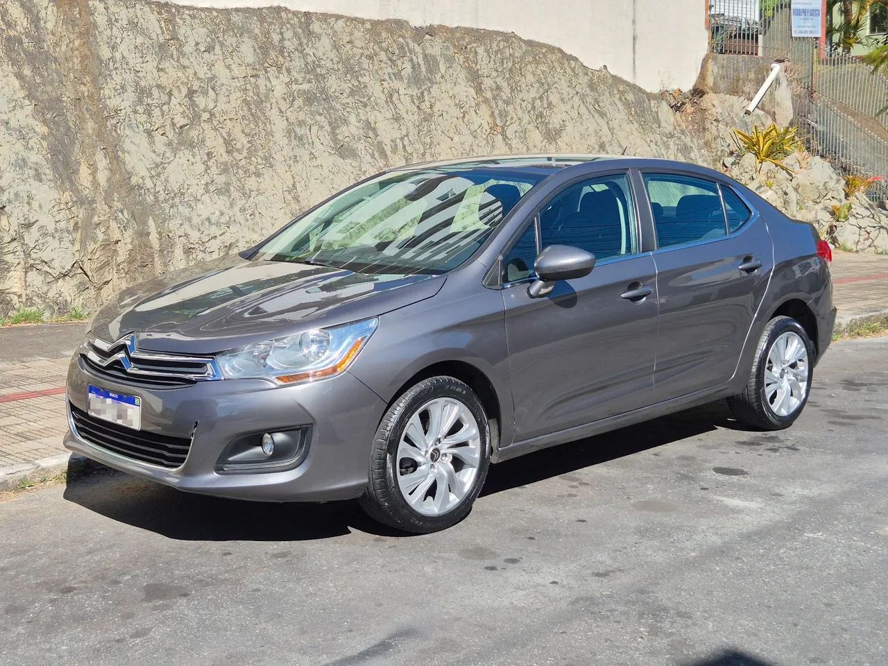 Citroën C4 C4 LOUNGE Tendance 2.0 Flex 4p Mec. 2016