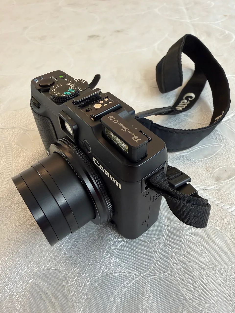 Câmera Canon PowerShot G16 - Completa com Bolsa e Bateria Extra
