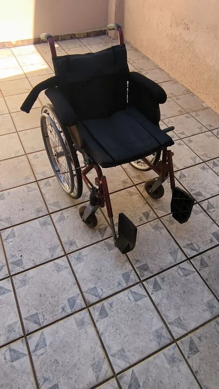Cadeira de rodas  - Foto 4