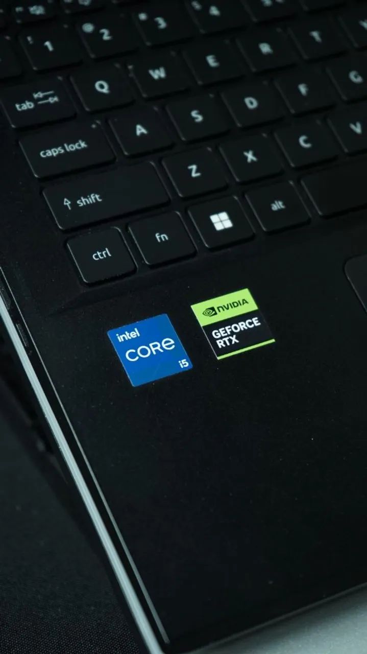 Notebook Acer Nitro Intel Cor i5-13420H, RTX 5050, 32GB Ram - Foto 4
