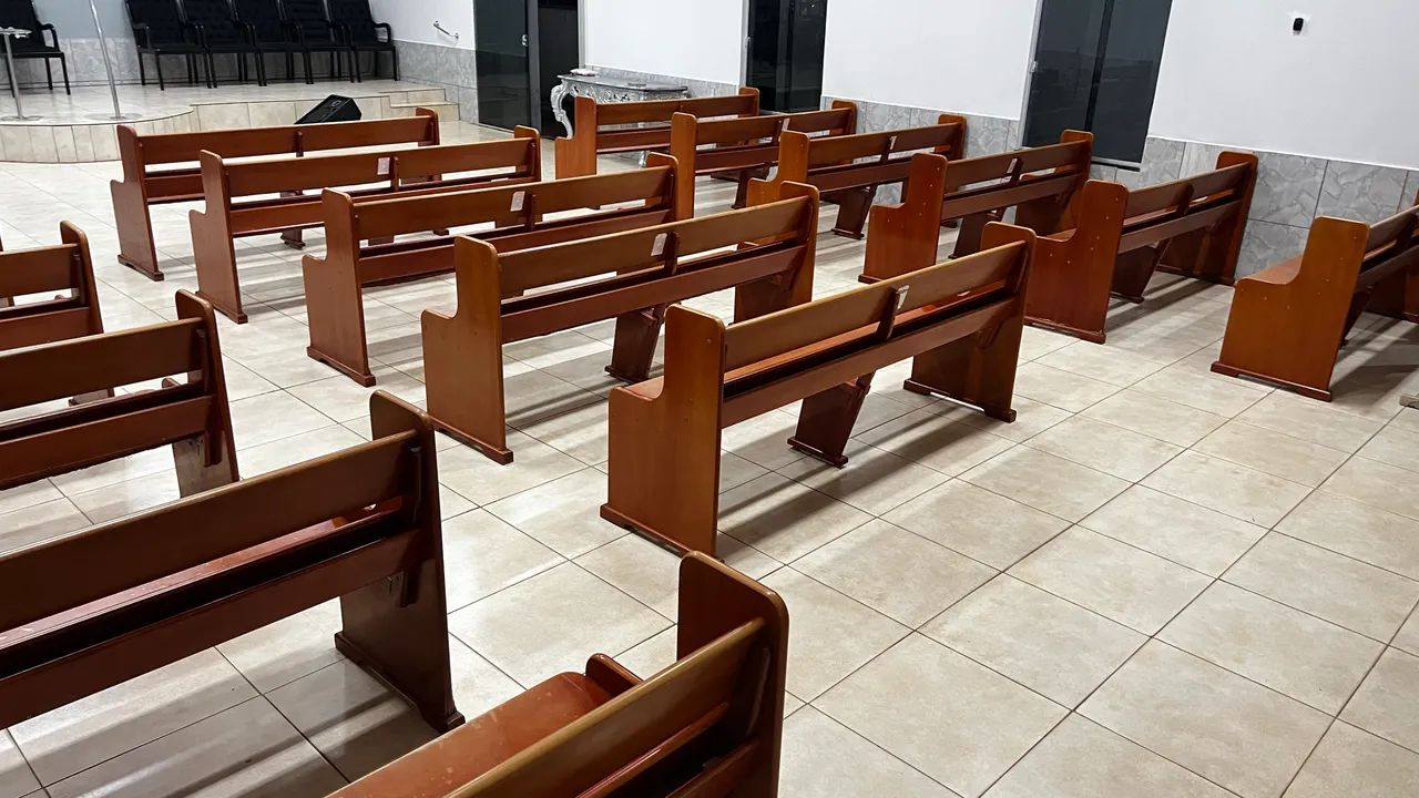 Bancos para igreja. - Foto 3
