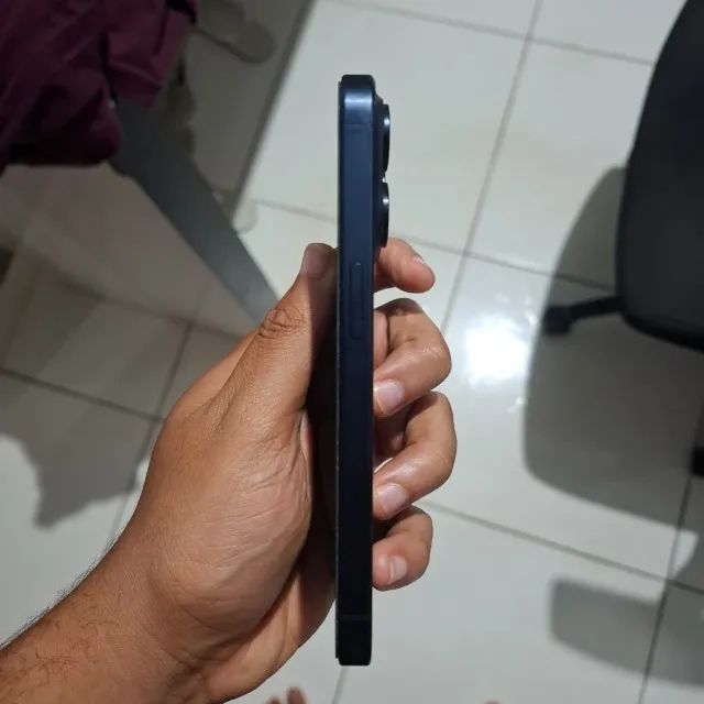 Iphone 15 pro - Foto 4