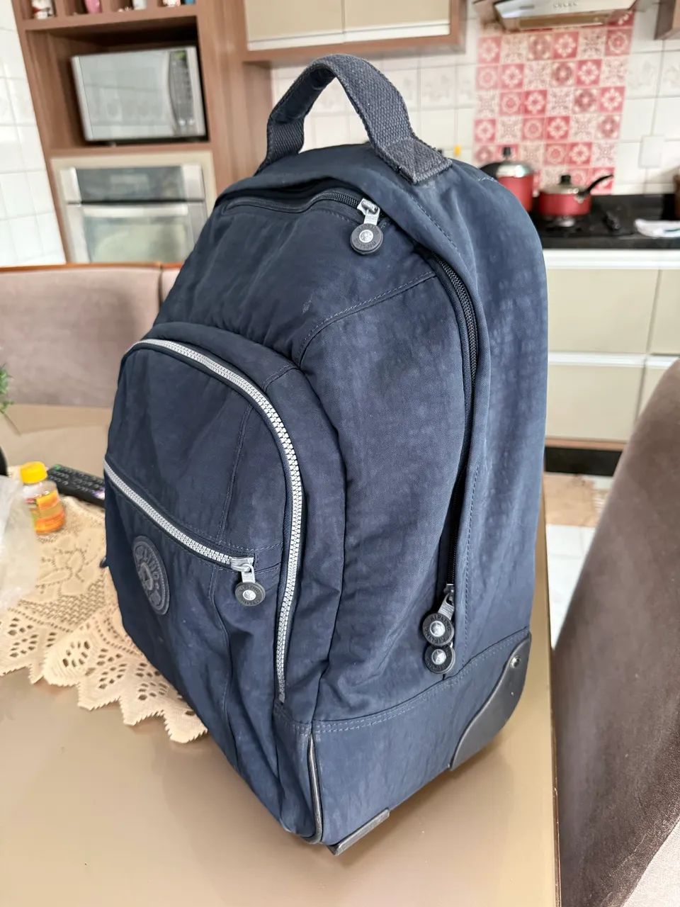 Mochila kipling com rodinha (Original) - Foto 3
