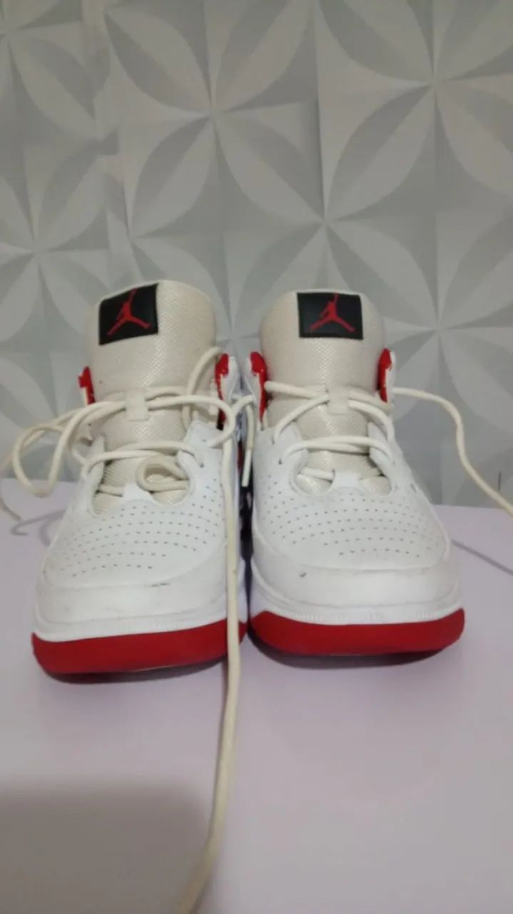 Tenis Nike Jordan Max Aura 5 - Foto 3
