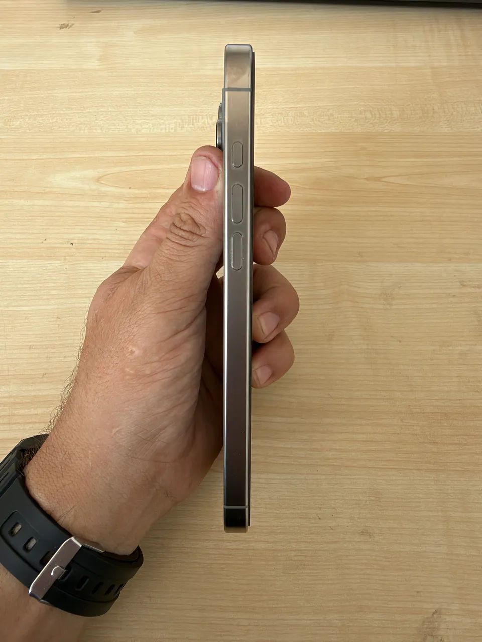 iPhone 16 Pro Max - 256GB (Impecável) - Foto 3