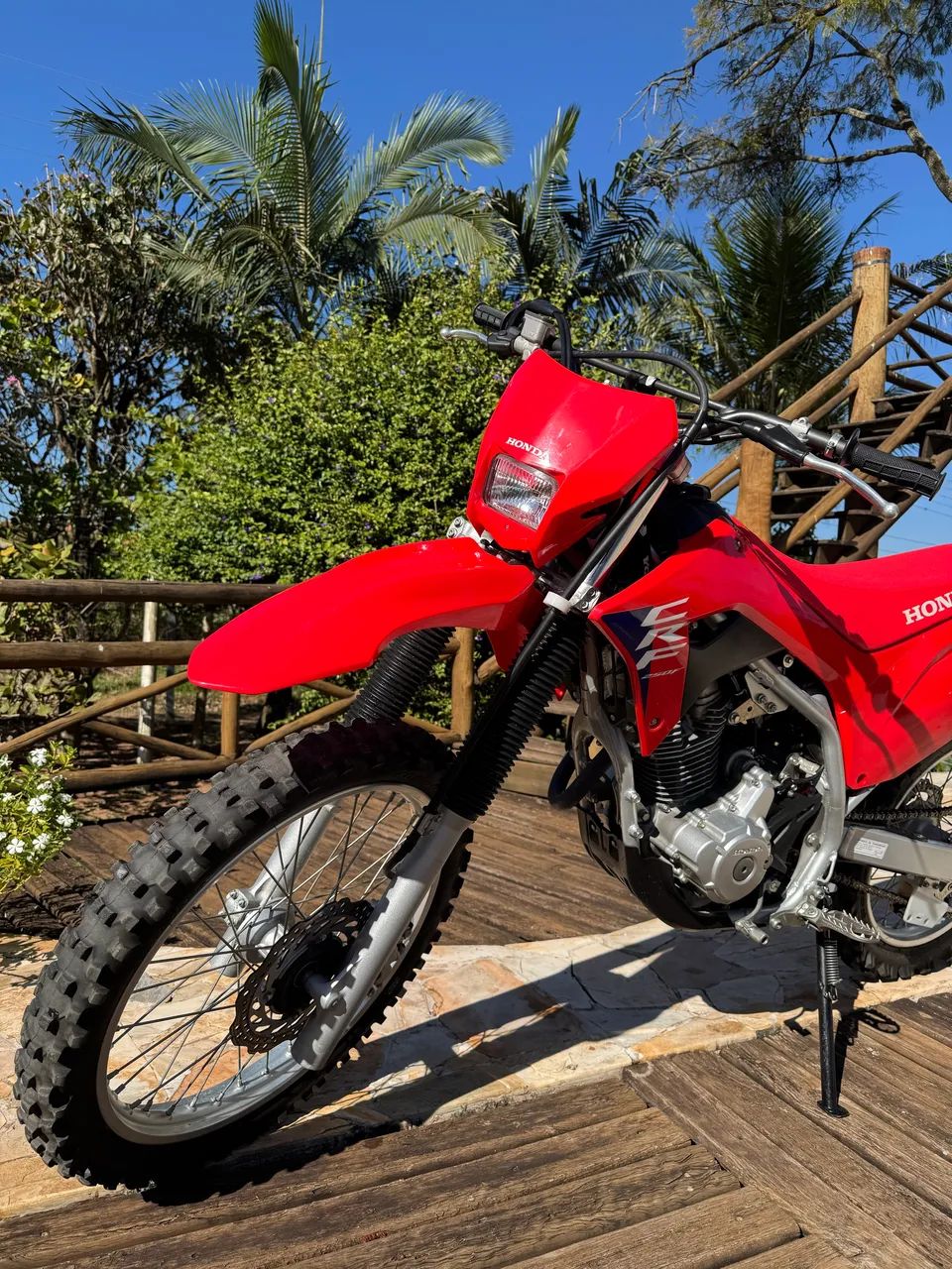 Crf 250f 2025. ? Estado de zero quilômetros  - Foto 3