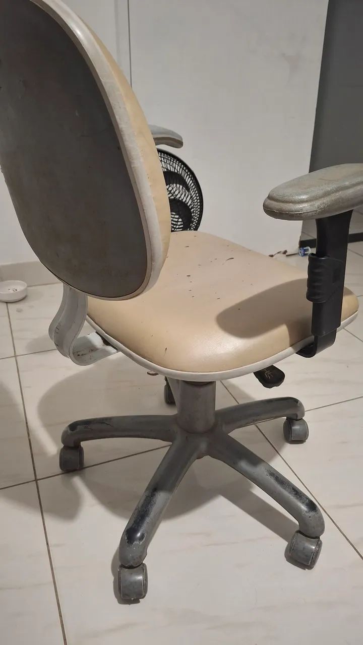 Cadeira de Escritório  - Foto 2