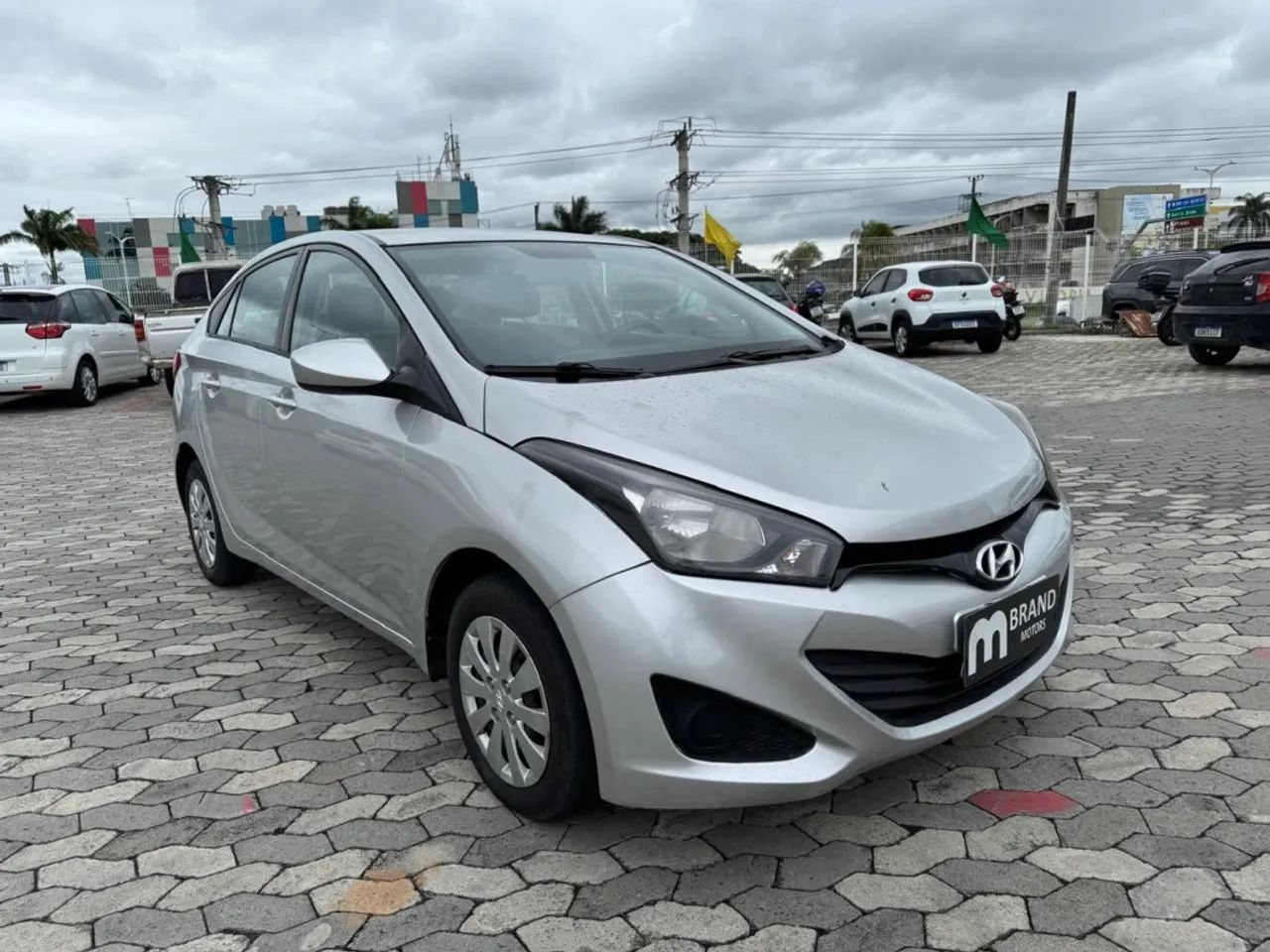 Hyundai Hb20S C.PLUS/C.STYLE 1.6 FLEX 16V MEC.4P 2014
