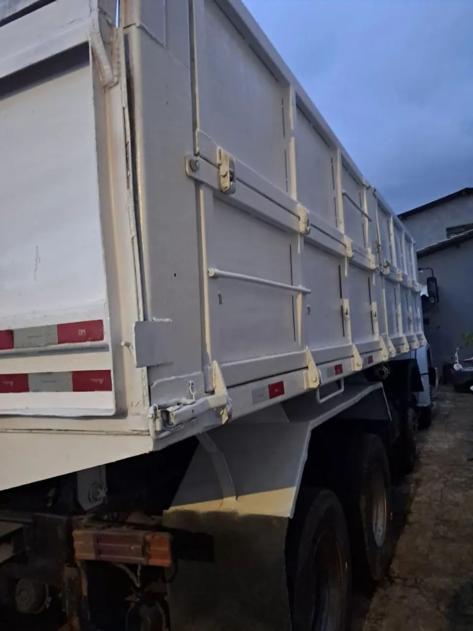 Caçamba agrícola 20m3 