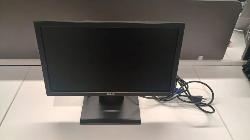 Monitores Dell R$ 200,00 cada