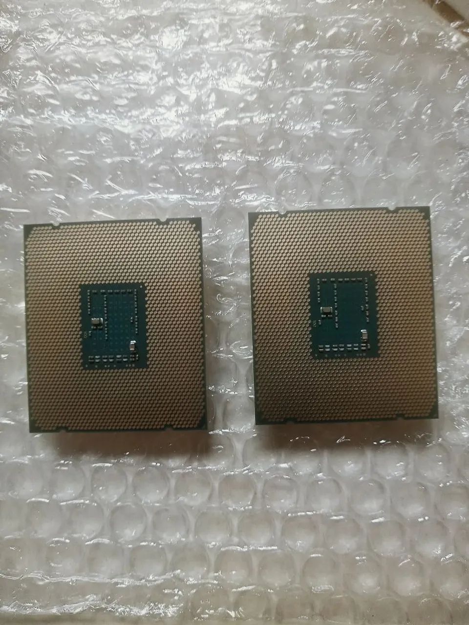 PROCESSADORES XEON E5 2670 V3, juntos ou separados. - Foto 2