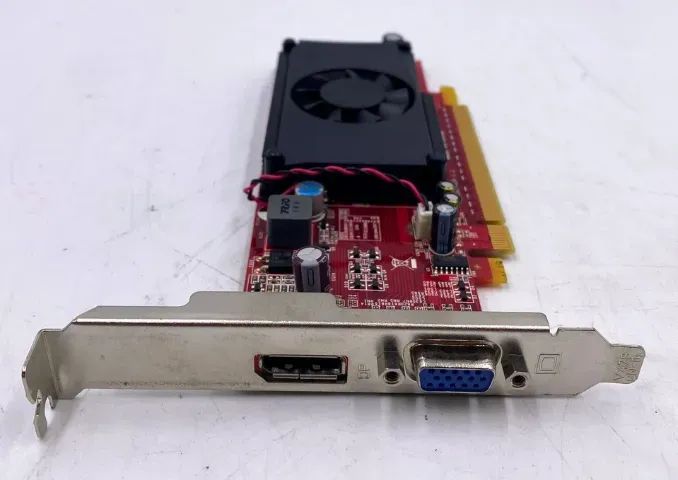 Placa de Vídeo  Radeon  - Foto 2
