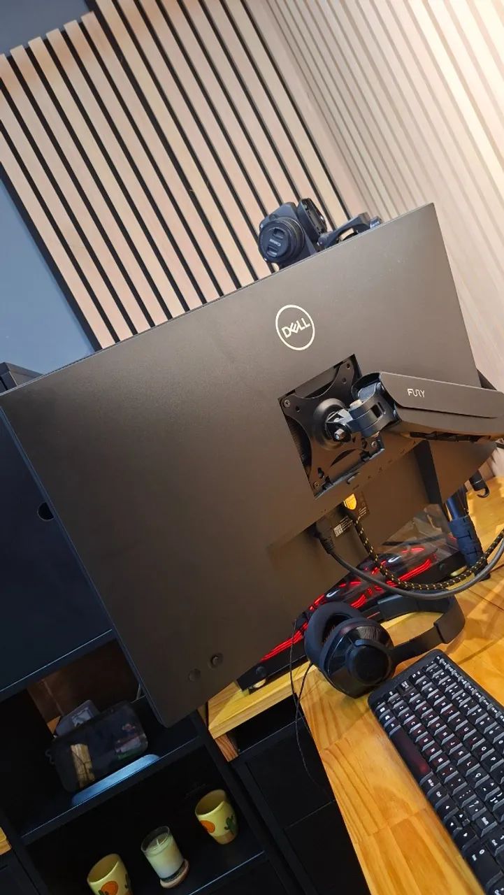 Monitor Dell 4K 27" com HUD USB - Foto 2