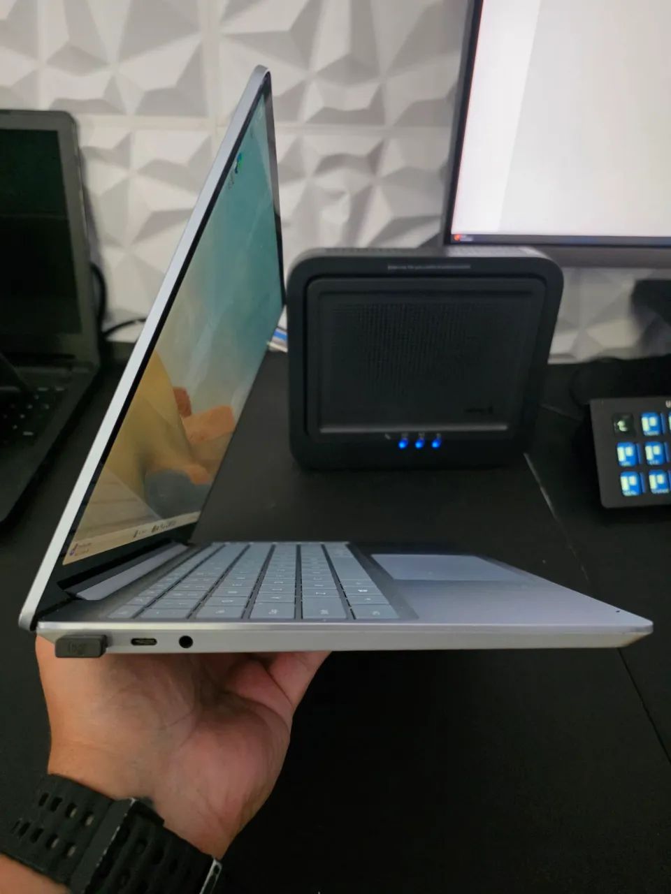 SURFACE LAPTOP GO I5 8GB SSD 128GB - Notebooks - Vila Endres