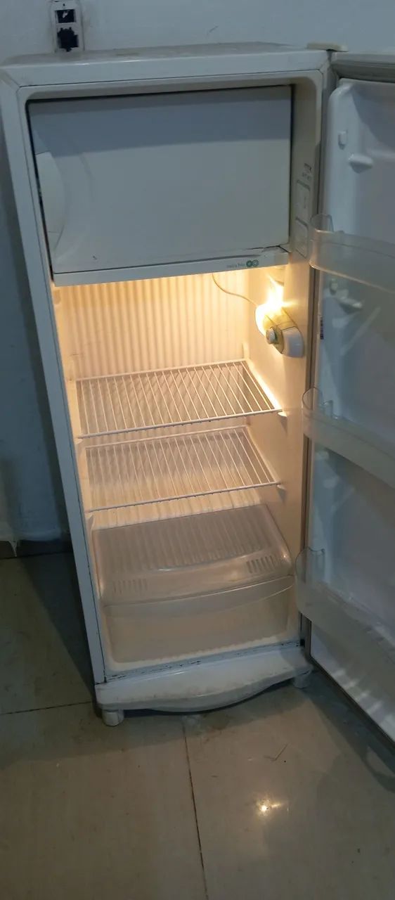 Geladeira  - Foto 2