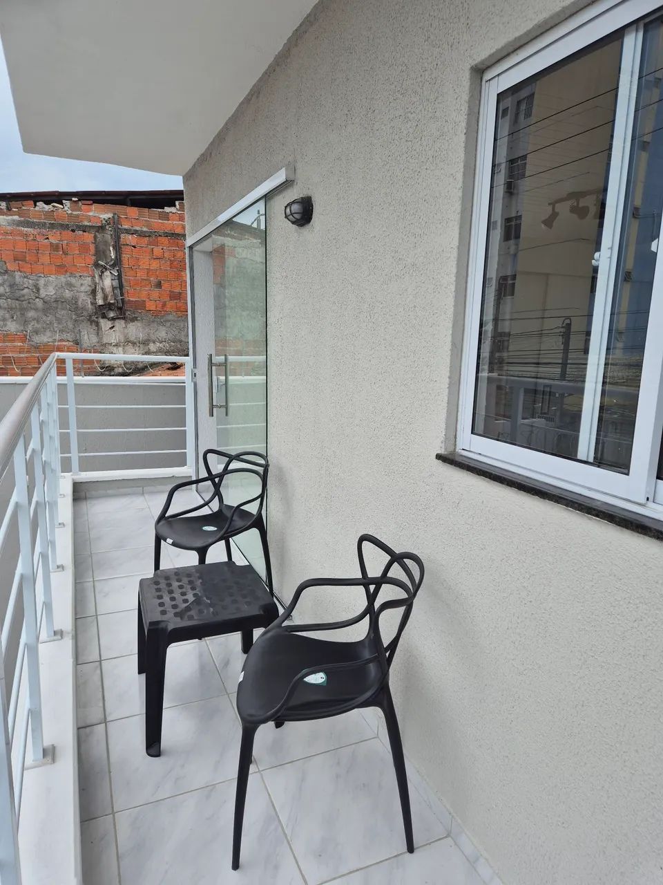 Kitnet mobiliado com varanda próximo ao Centro  - Foto 3