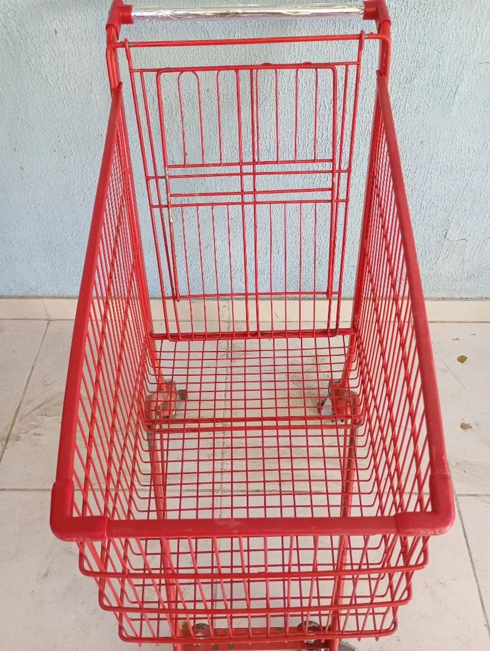 Carrinho de Supermercado à Venda - Foto 4