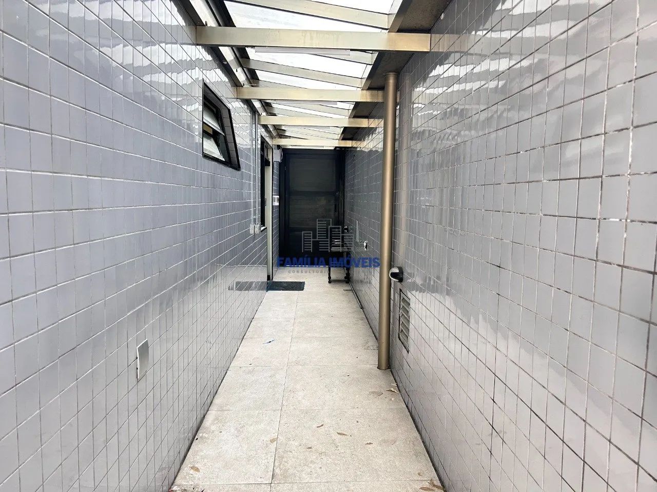Prédio com galpão para alugar de 1.100 m² na Vila Mathias Santos - Foto 5