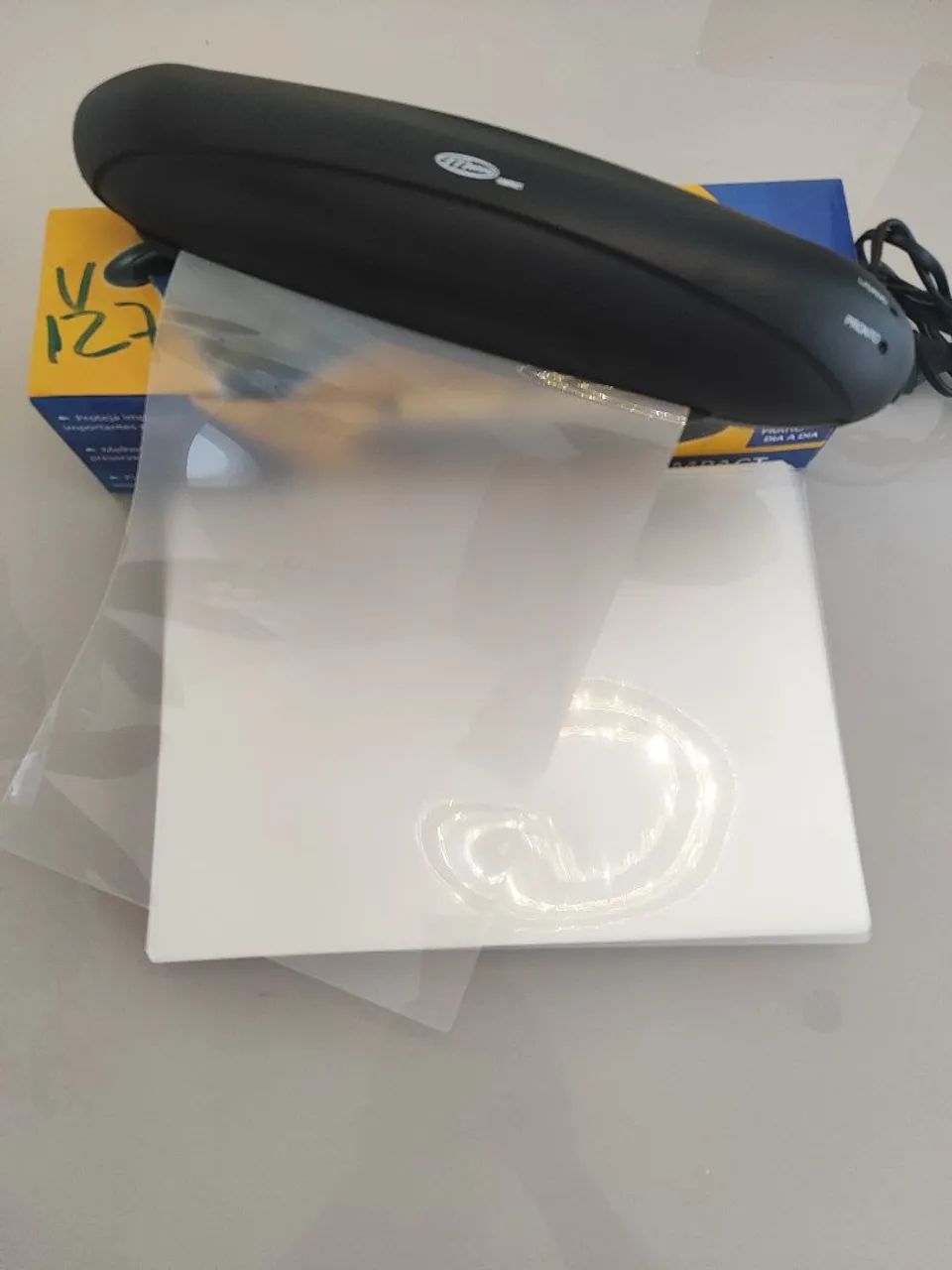 Plasticadora A4 e 300 refils - Foto 3