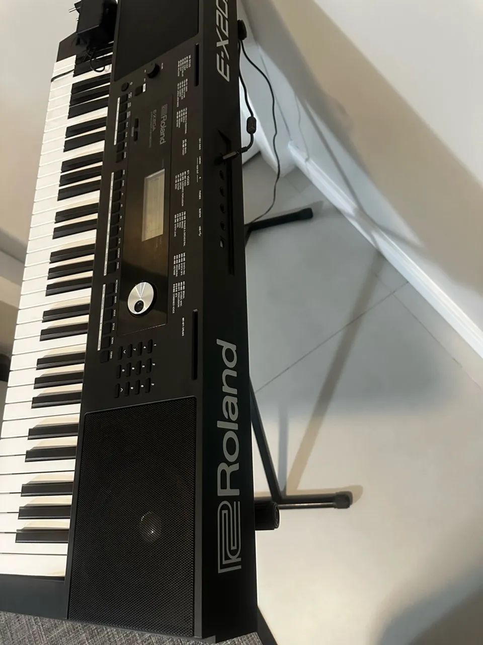 Kit teclado Roland E X20A - Foto 3
