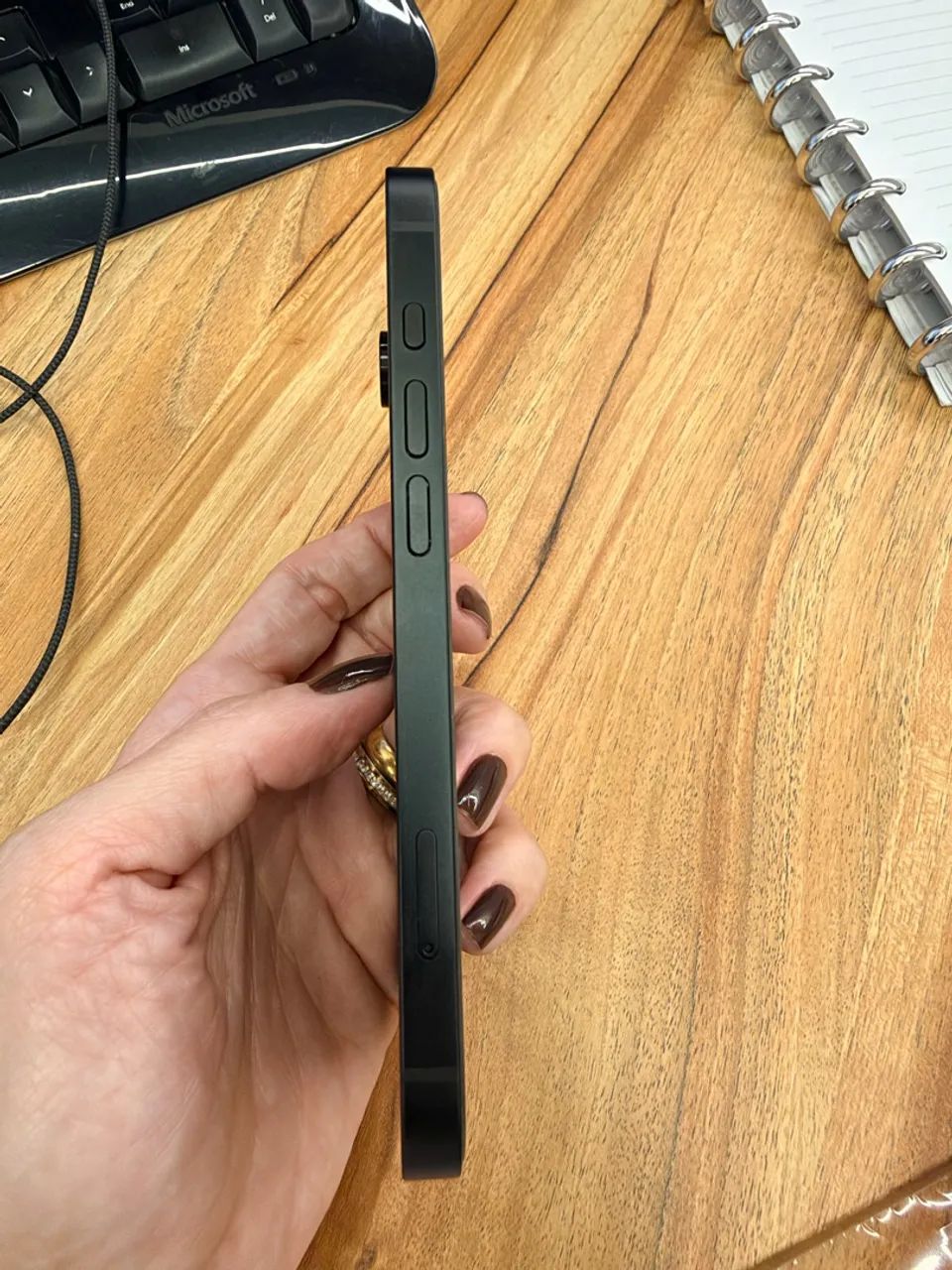 iPhone 16e - 256GB | Preto - Foto 4