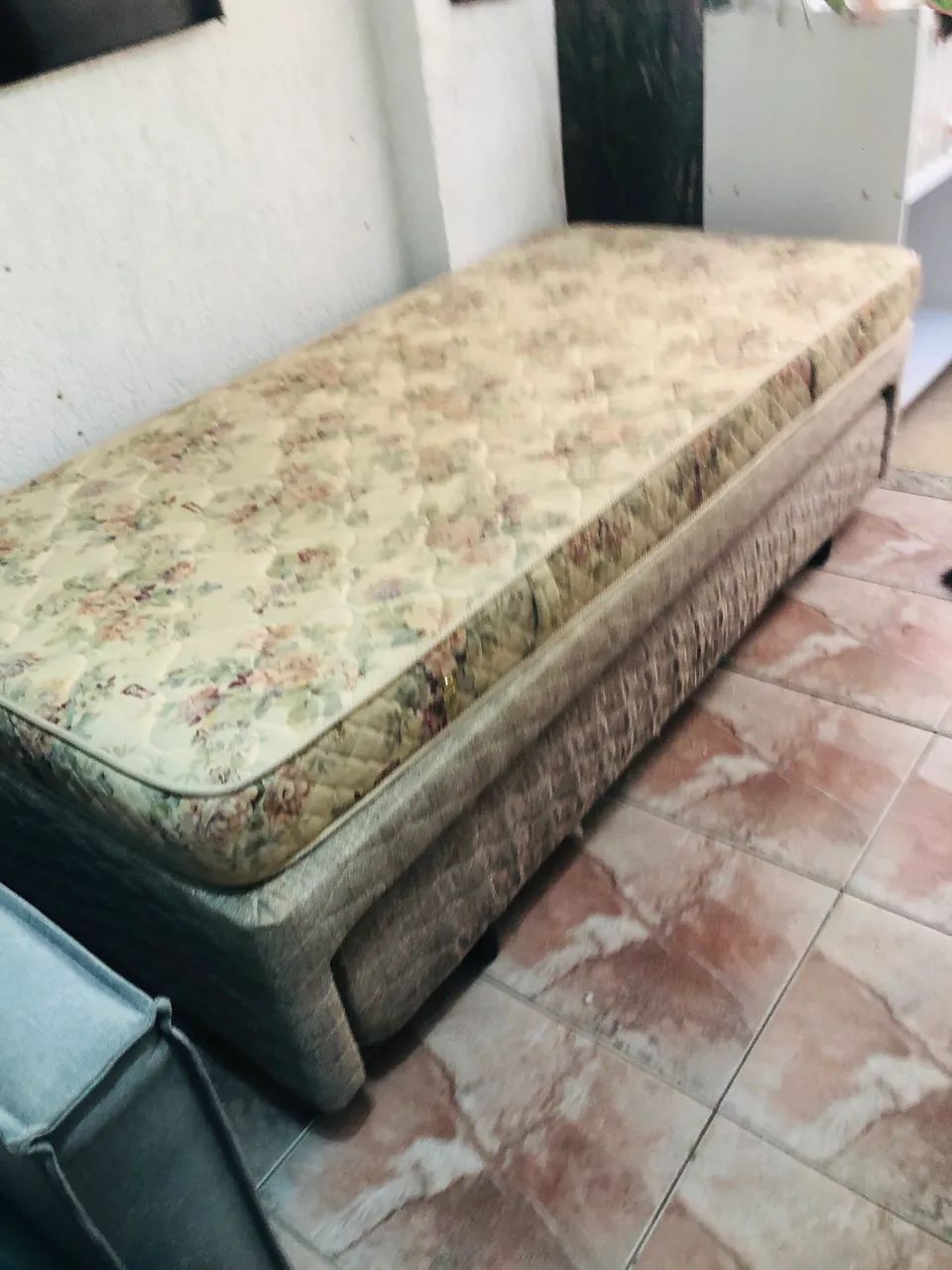 Bicama Box Solteiro com Cama Auxiliar + Colchão Solteiro Floral - Usada - Foto 3