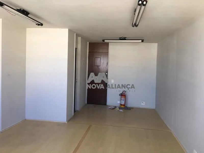 Sala : / Comercial / Flamengo