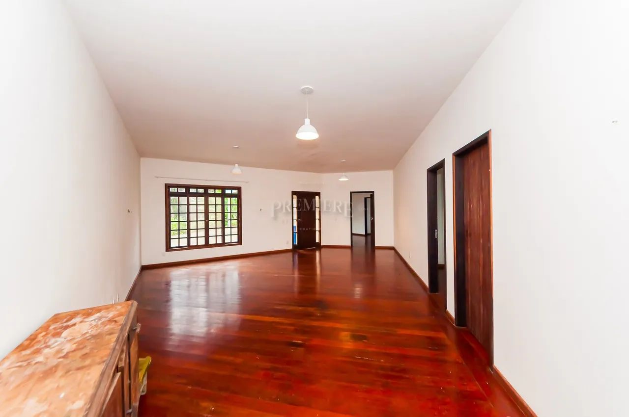 Casa com 5 Quartos e Amplo Terreno Próxima ao Parque Passaúna - Foto 2