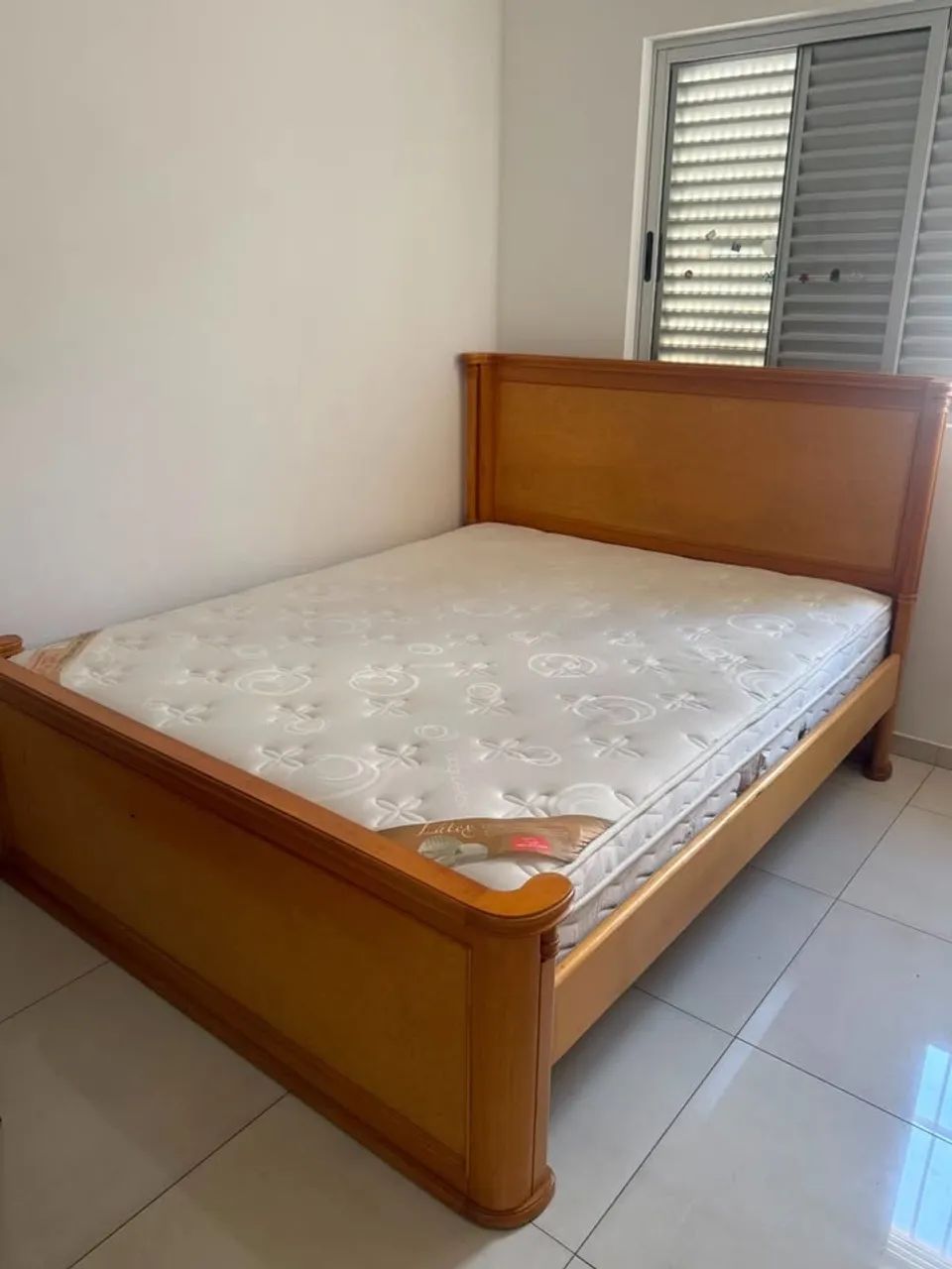 Cama Casal Queen Madeira Robusta - Foto 4