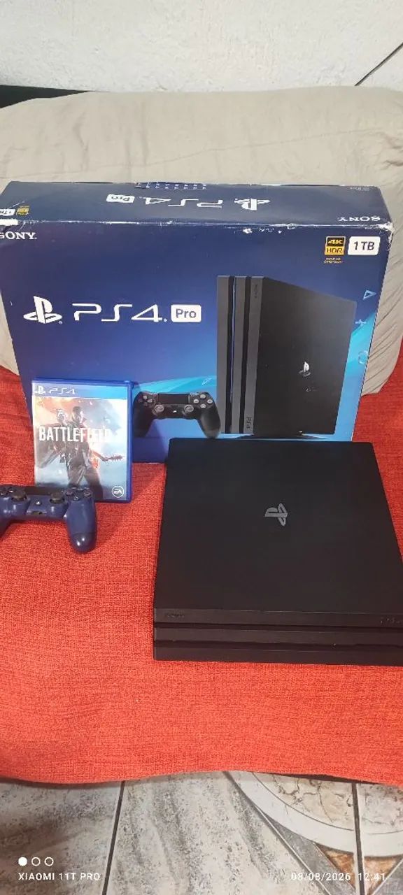 PS4 PRO 