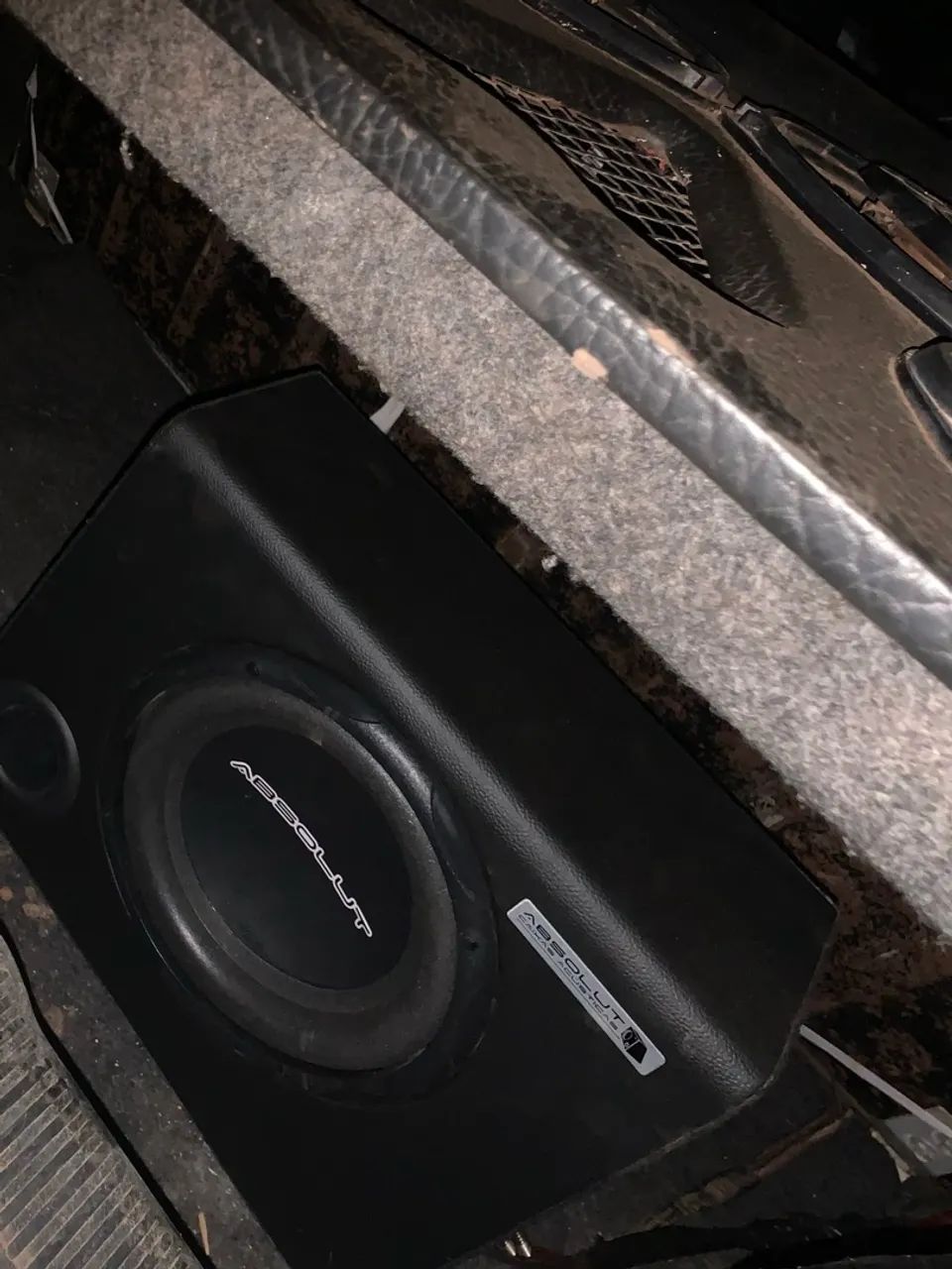 Caixa amplificada absolute