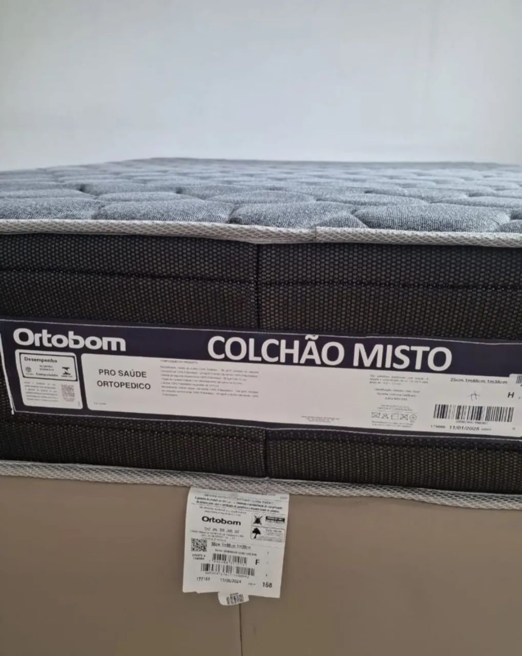 Vendo colchão casal ortobom!