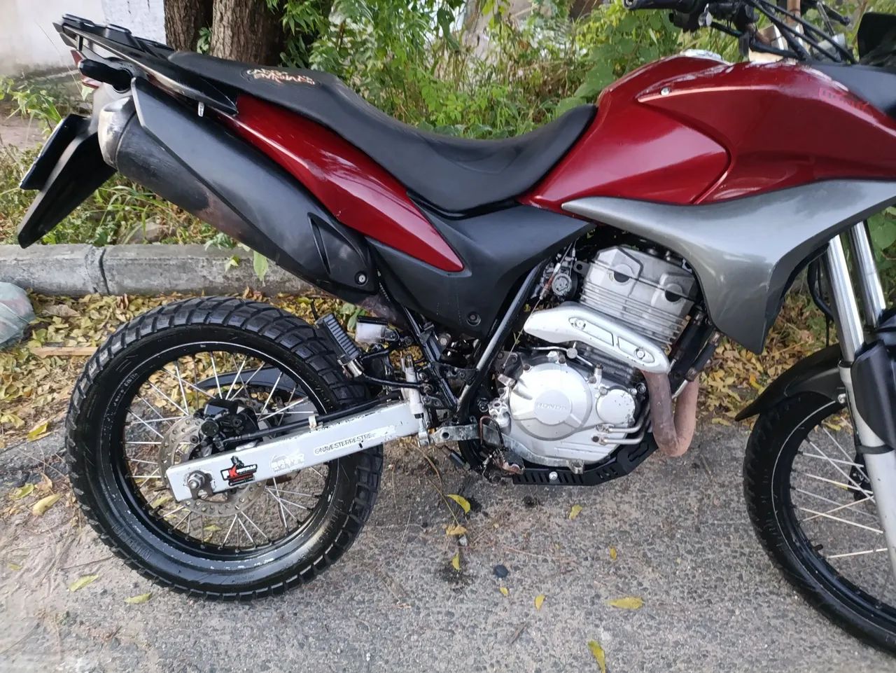 Vendo XRE 300 - Foto 2