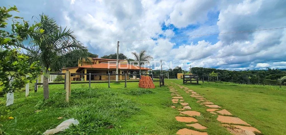 Chácara com Benfeitorias, Represas e Córrego à Venda em Nerópolis - Foto 4