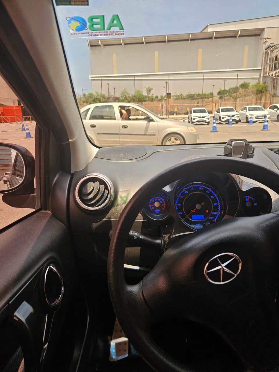 JAC J2 1.4 16V 5P Mec. 2013 - Foto 2