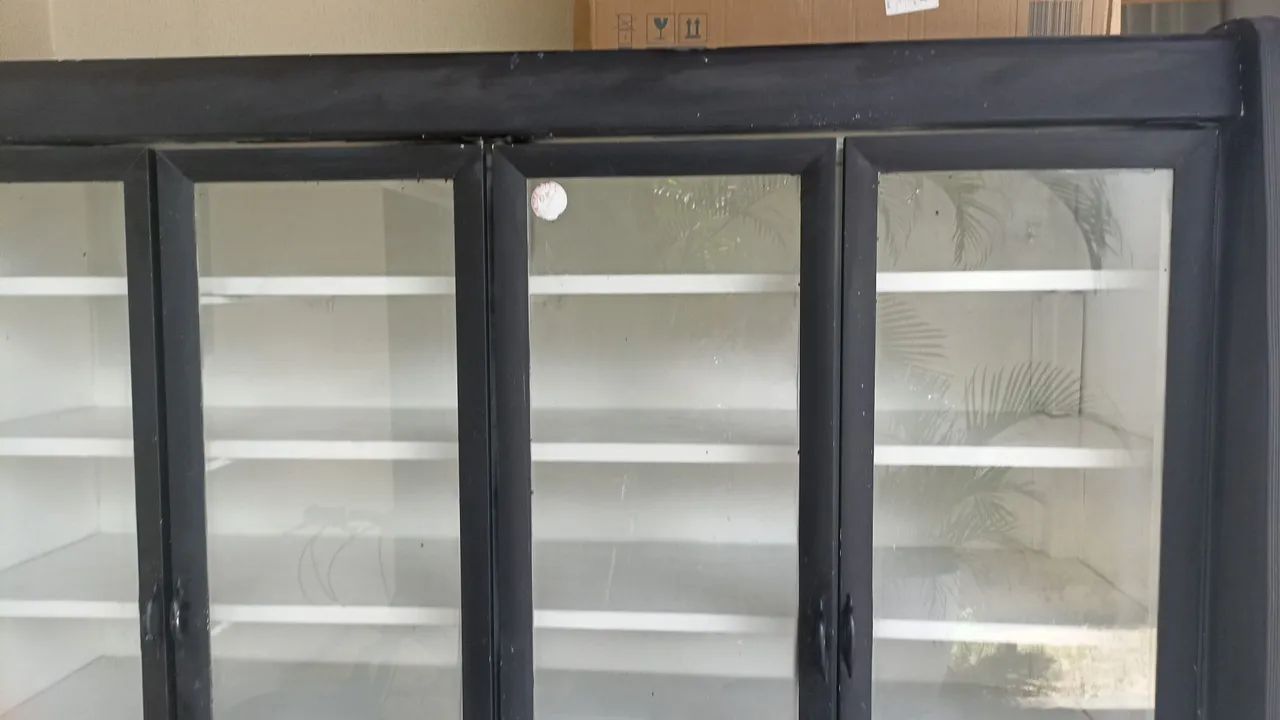 Expositor para bebidas e laticínios - Foto 2