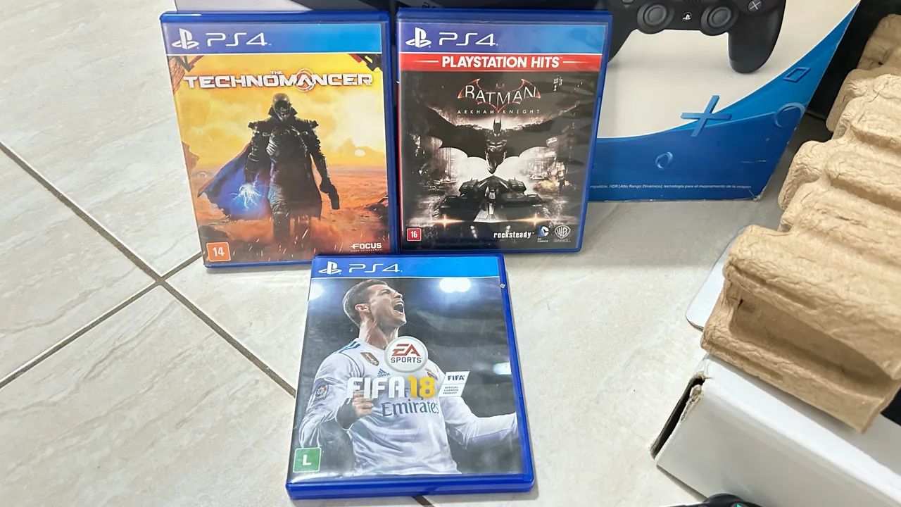Ps4 slim 