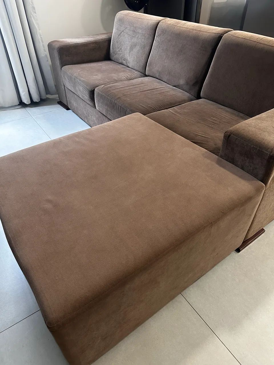 Sofá 3 lugares. - Foto 2