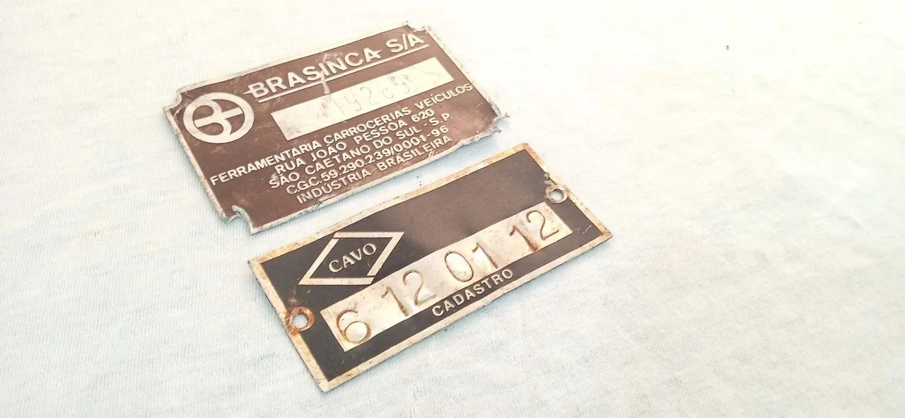 Placa identificação veículo cavo brasinca 