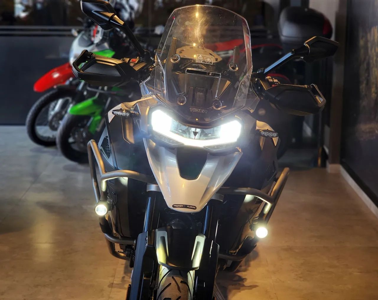 TIGER 1200 GT EXPLORER  - Foto 4