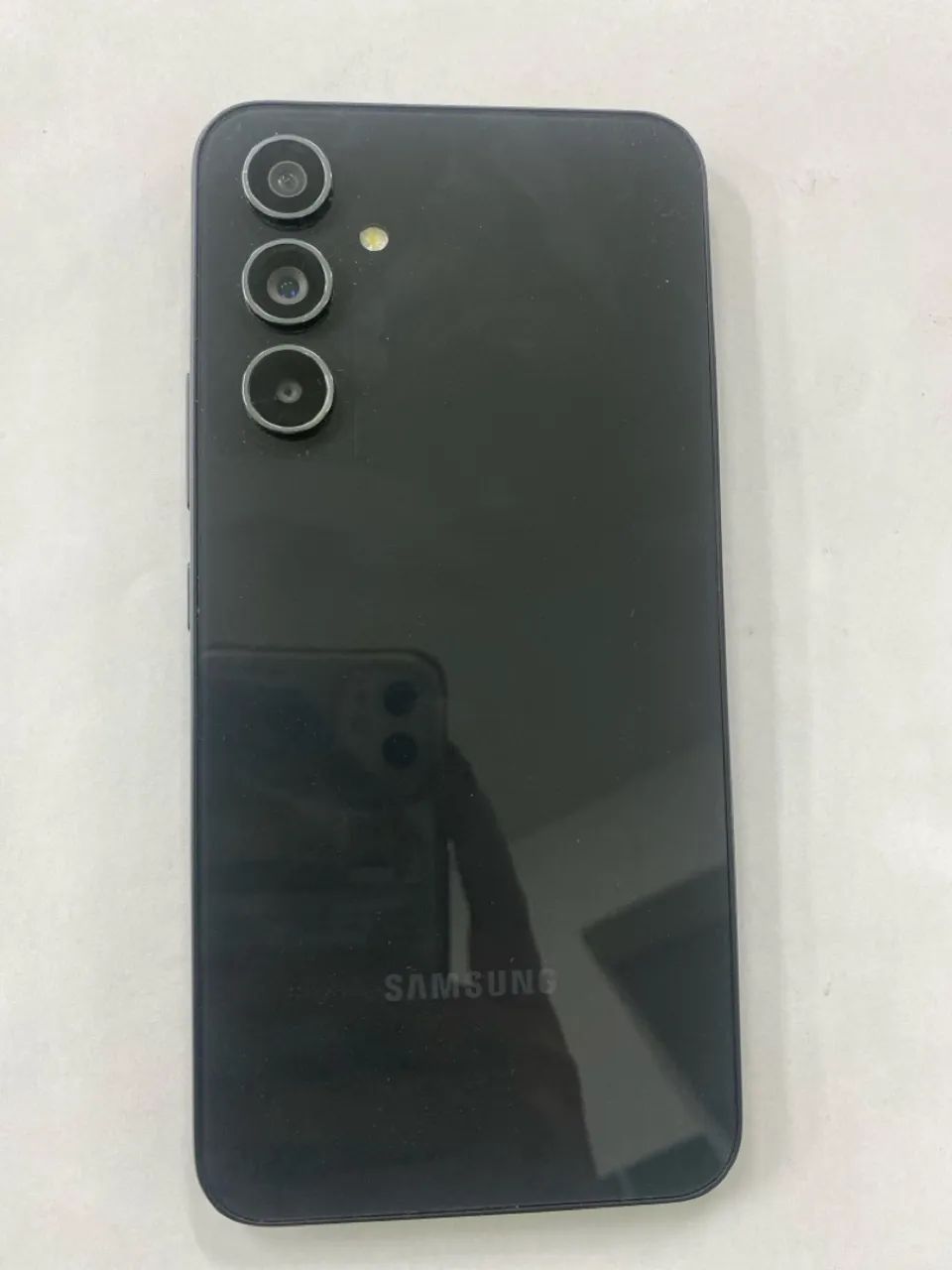 Vendo um celular Samsung a56 ,256gb