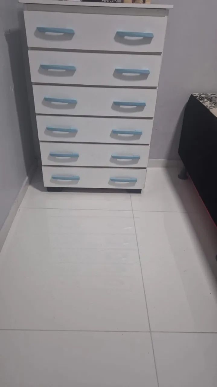Vendo cama de solteiro e uma cômodo  - Foto 3