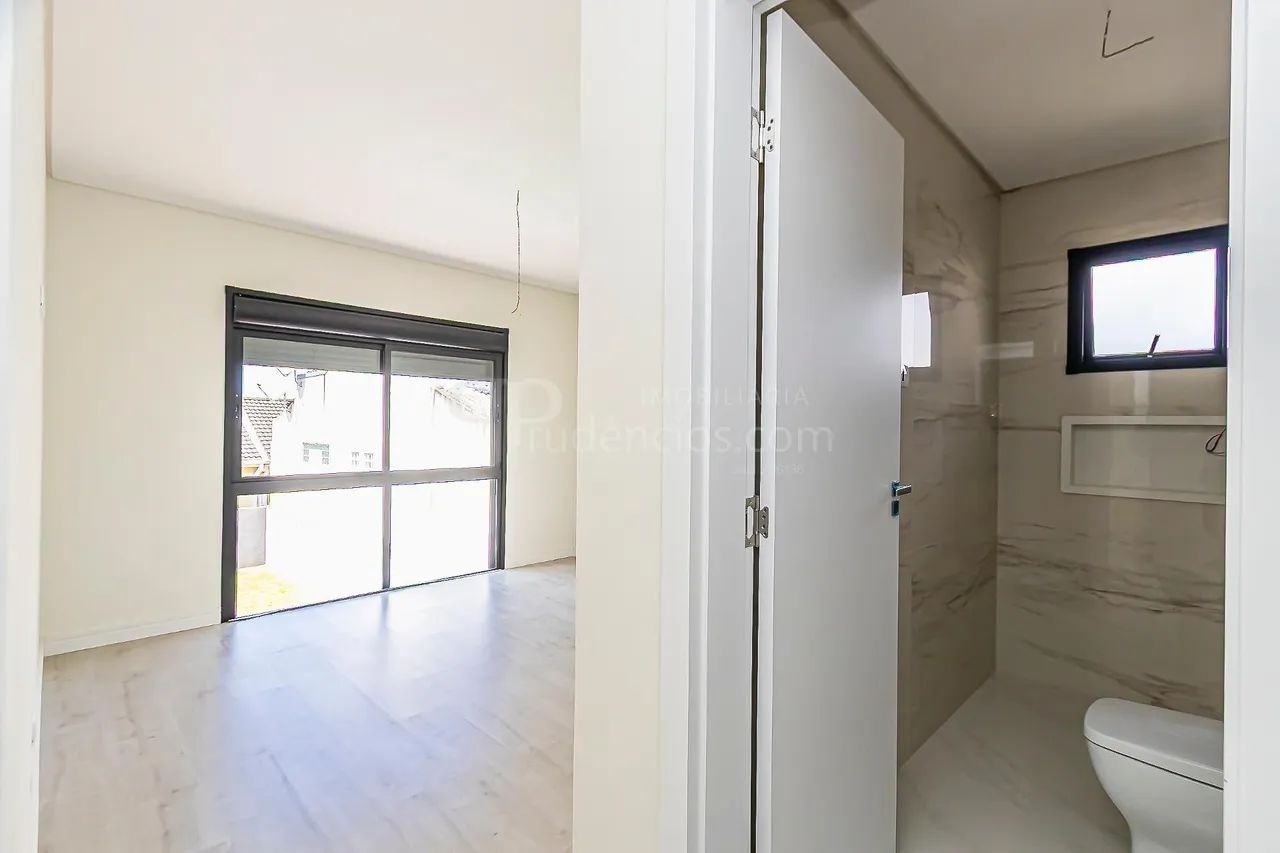 Casa Nova com Piscina no Boqueirão 3 Suítes e 256m Curitiba na Rua Raggi Izar - Foto 11