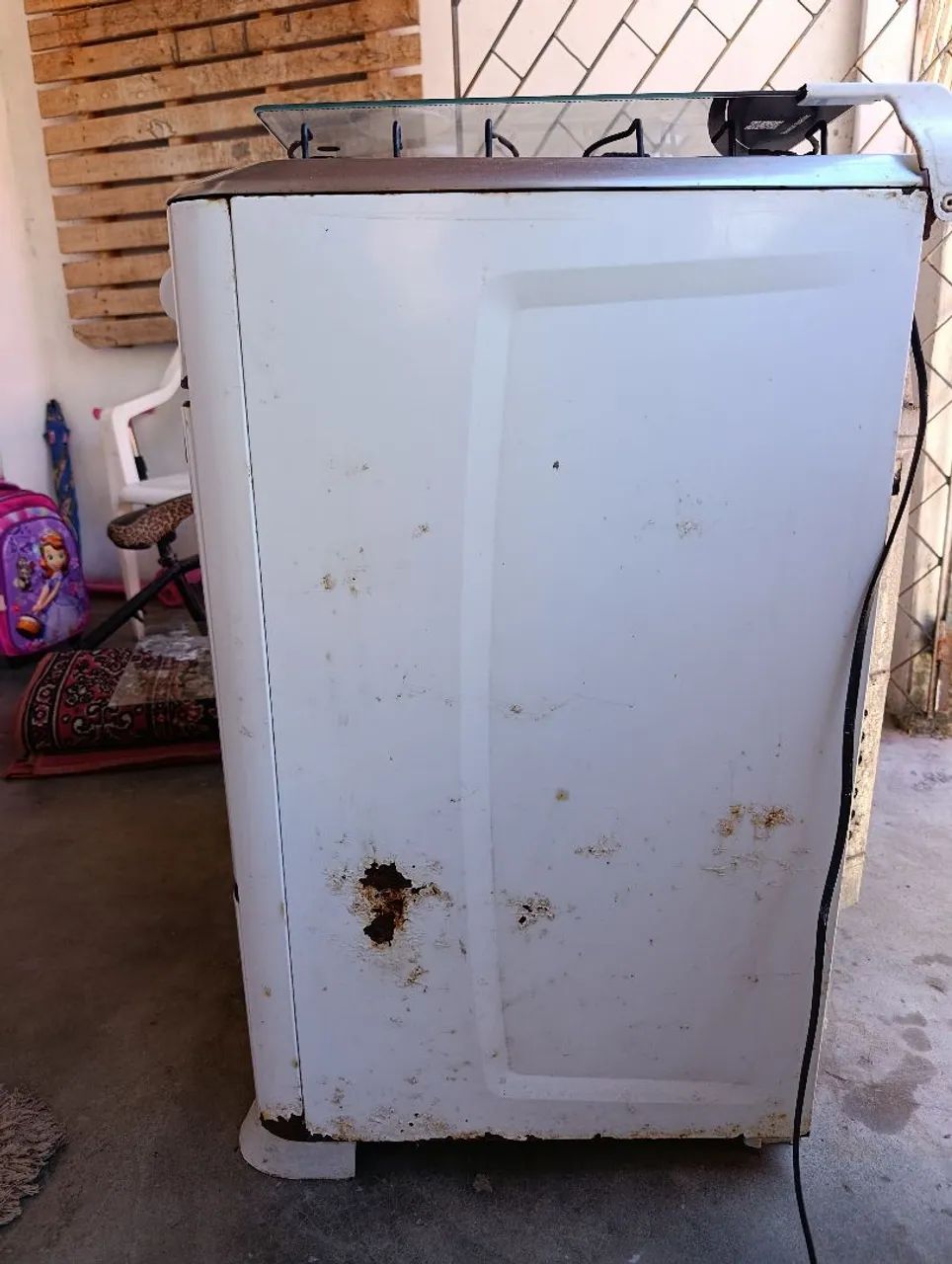 Vendo fogão 6 bocas funcionando perfeitamente.  - Foto 5