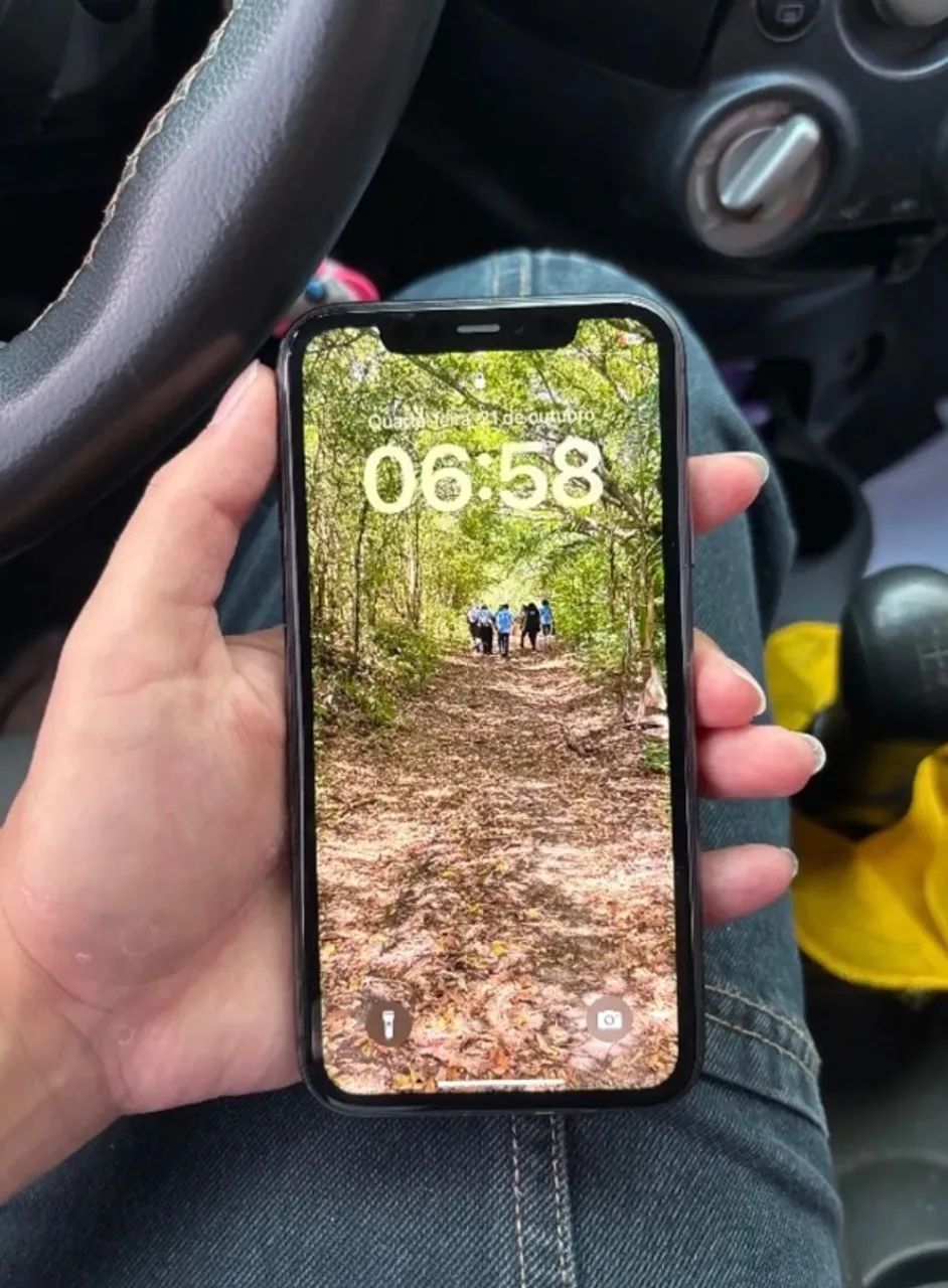 iPhone 11 64 gb 