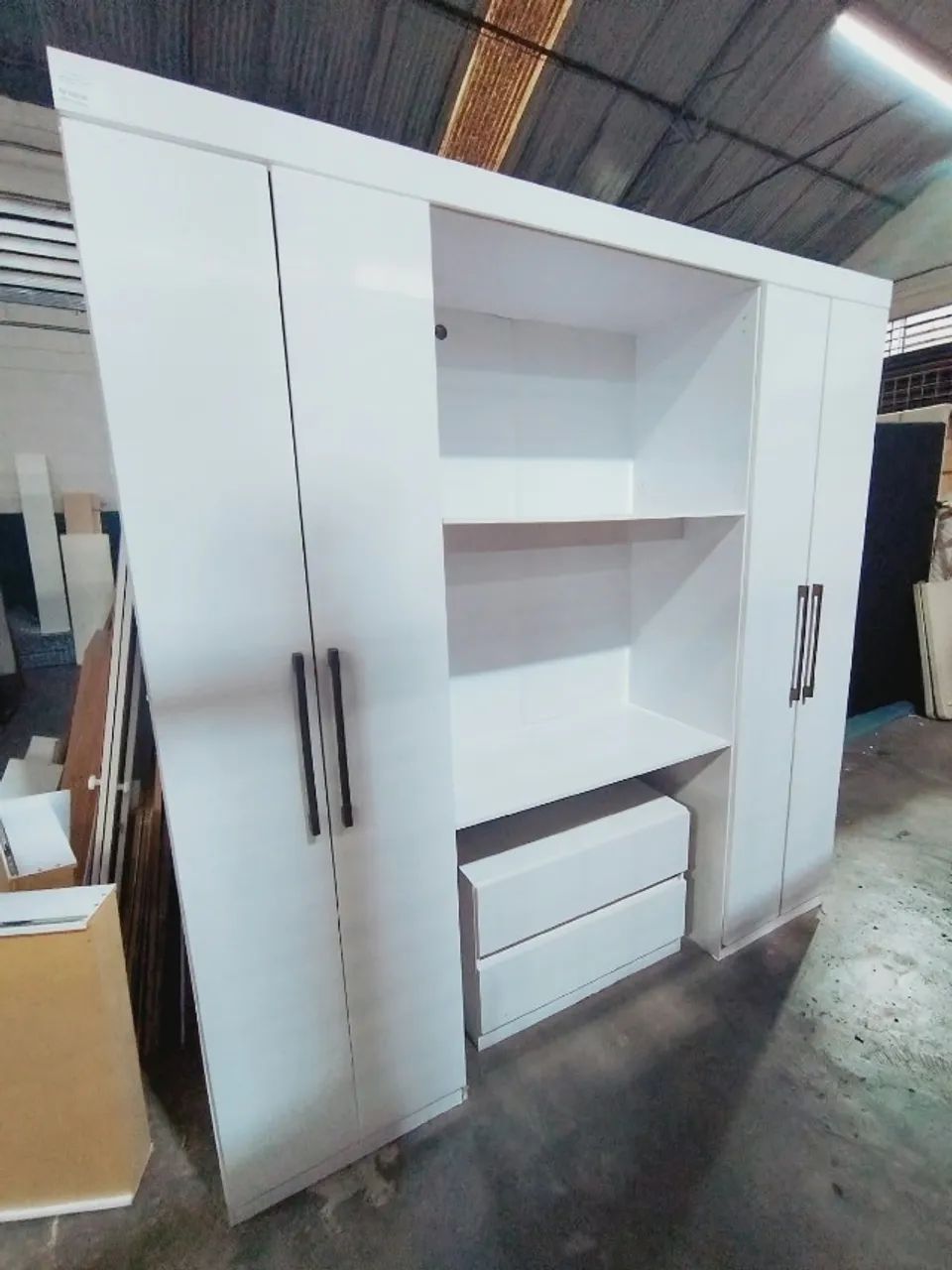 Guarda Roupa 4 Portas