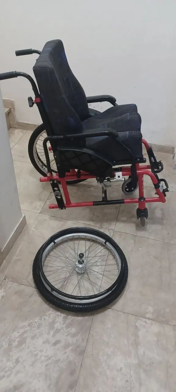 Cadeira de rodas infantil.499,00 - Foto 5
